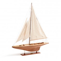 Endeavour, Classic Wood